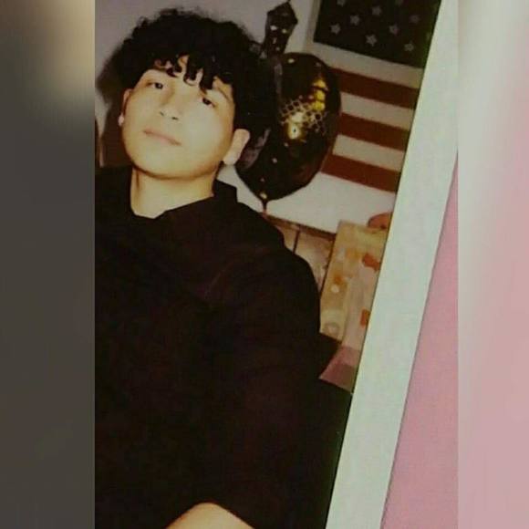 Meet your Posher, Andrew - Picture 1 of 1